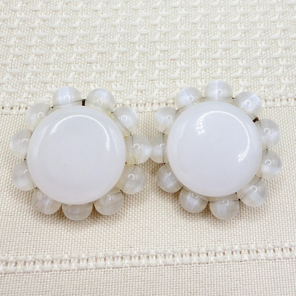 Vintage LISNER Retro MCM White Moonglow Lucite Clip-On Earrings